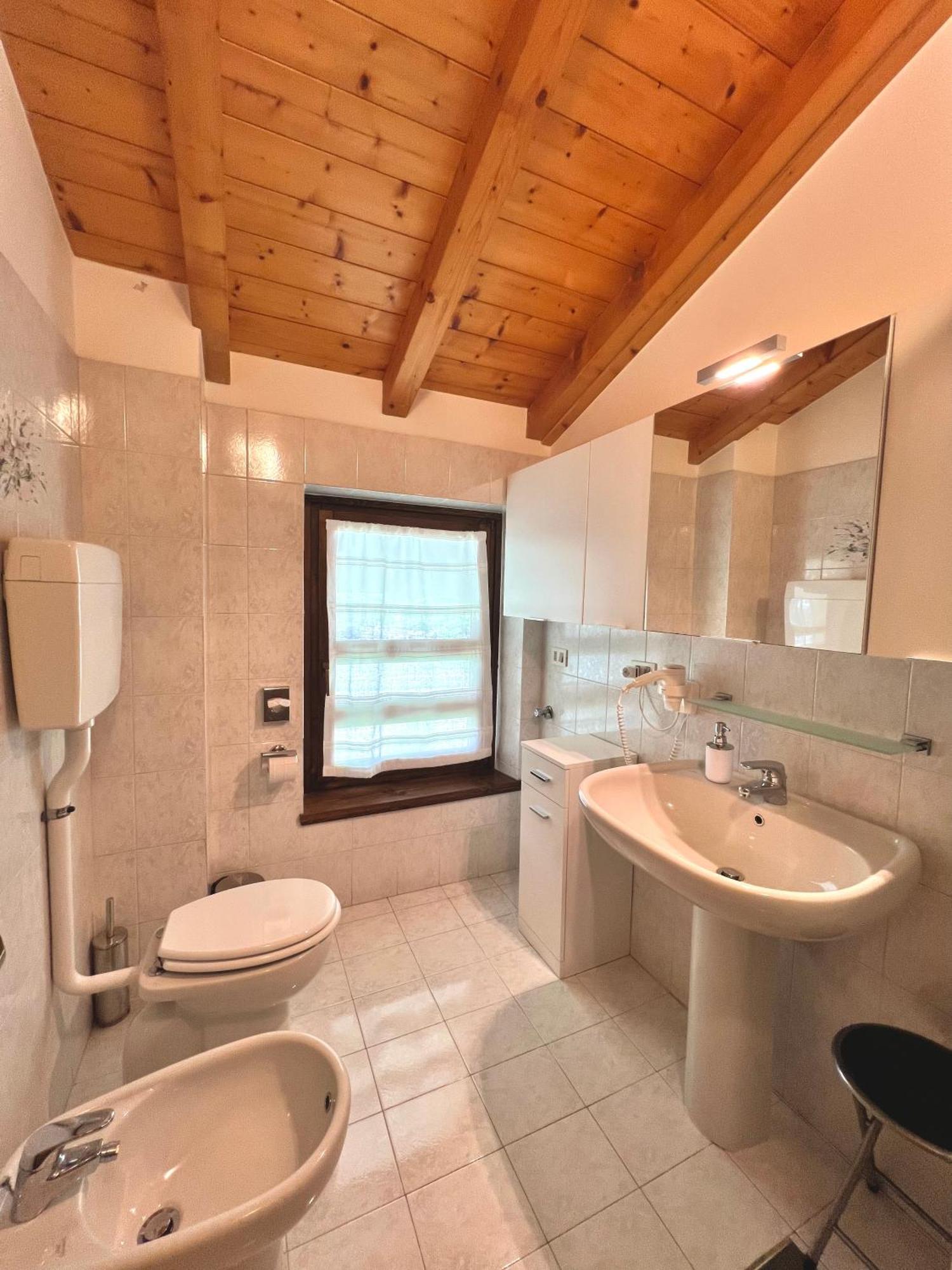Casa Lucia Apartment Pieve Di Ledro Exterior foto